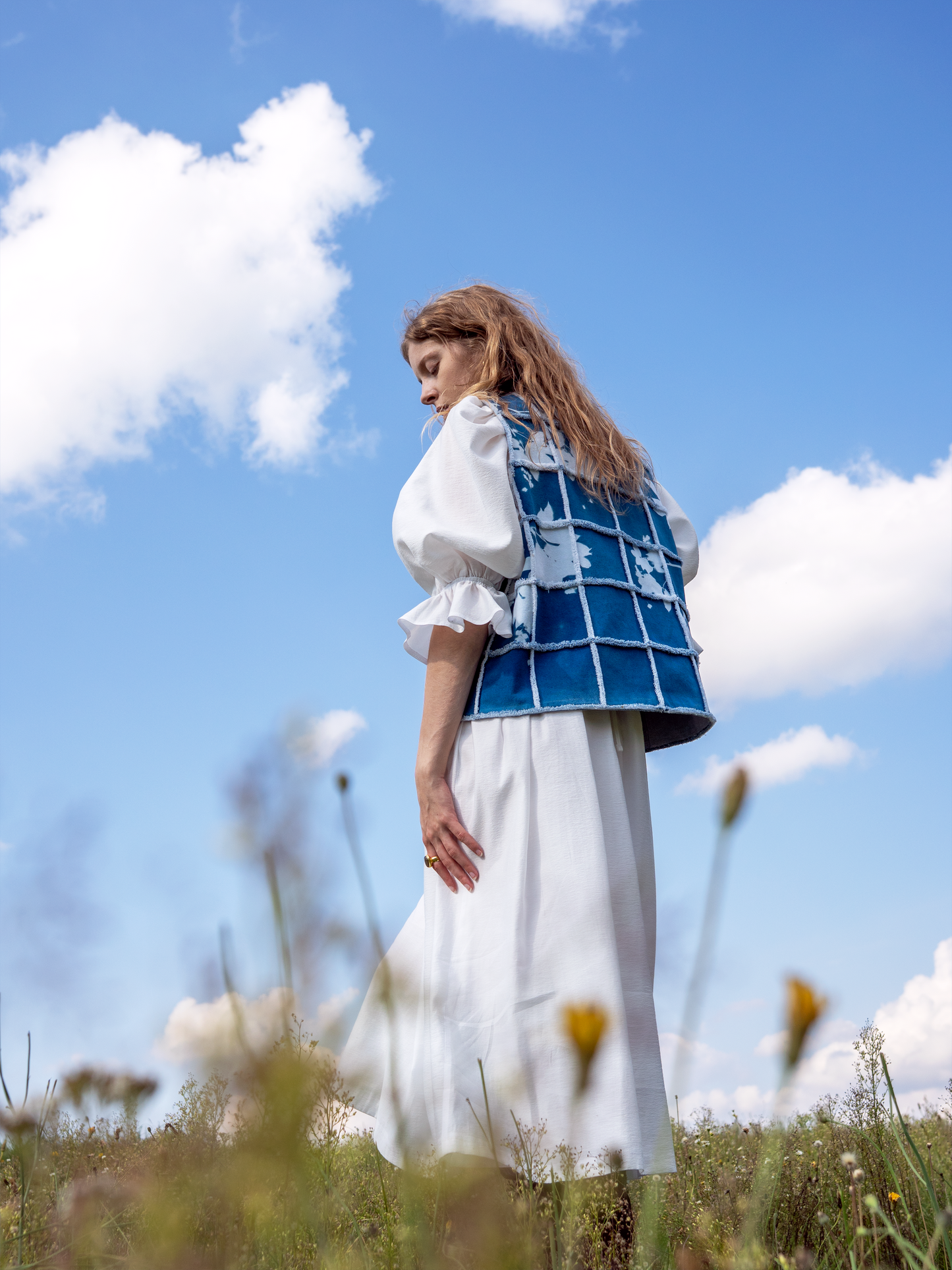 Kamizelka jeansowa patchwork cyjanotypia surowe wykończenie oversize S-L