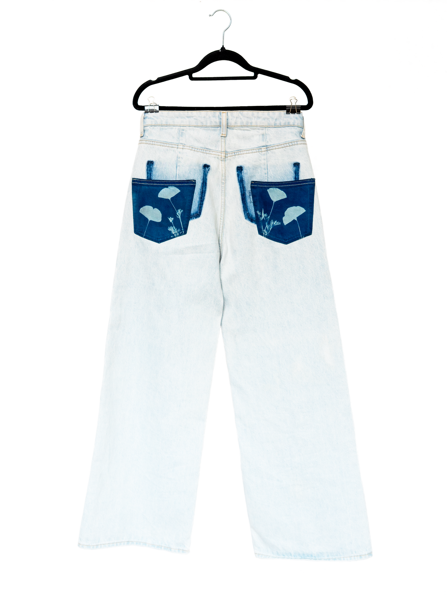 Jeansy z wysokim stanem przesunięte kieszenie cyjanotypia S