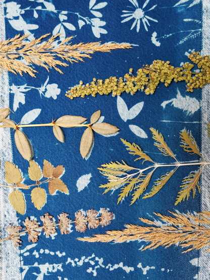 Jeansy z wysokim stanem szerokie cyjanotypia S